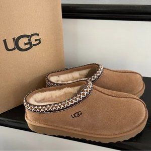 UGG Tasman Slipper in chestnut (Women's)